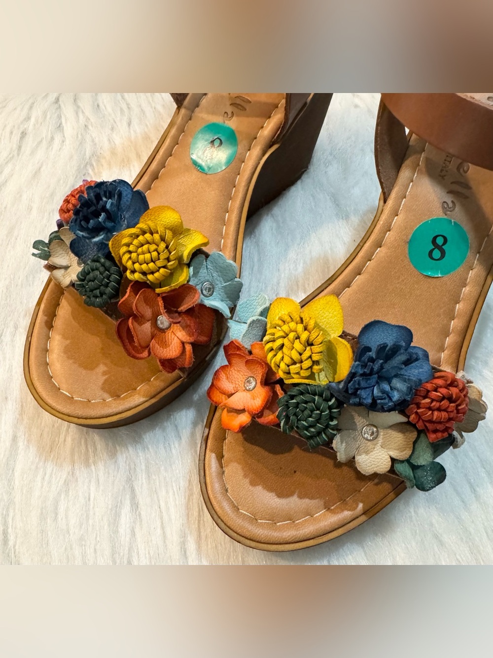 Mariella Ladies Leather Platform Wedge Sandal Multicolor Floral Tan Size 8 EUC